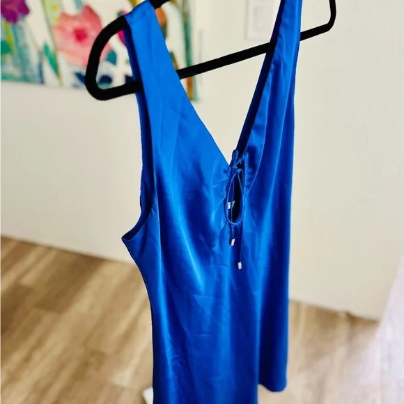 Princess Polly V Cut Blue Sleeveless Midi Dress W/Tie - Picture 4 of 6